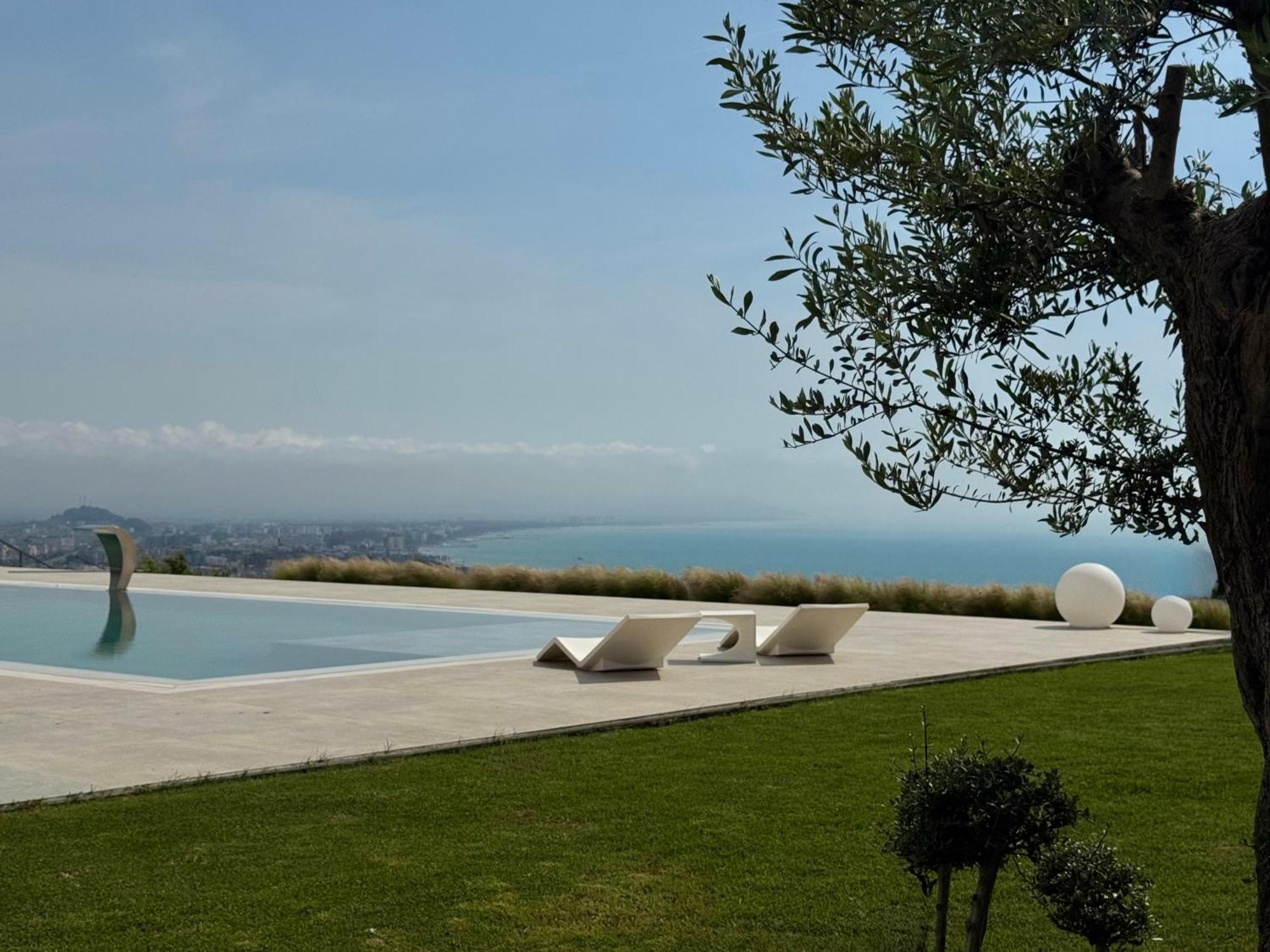 Villa Esmi Durres Kryemëdhej 외부 사진